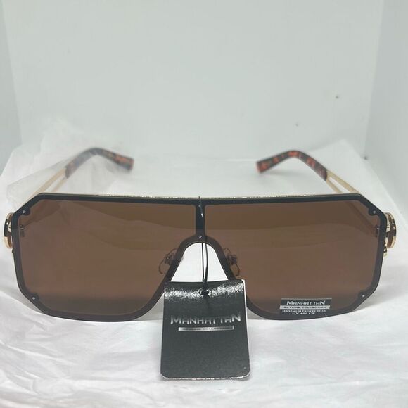 Manhattan Edge Shield Sunglasses – Oversized Fashion Statement - Picture 3 of 3